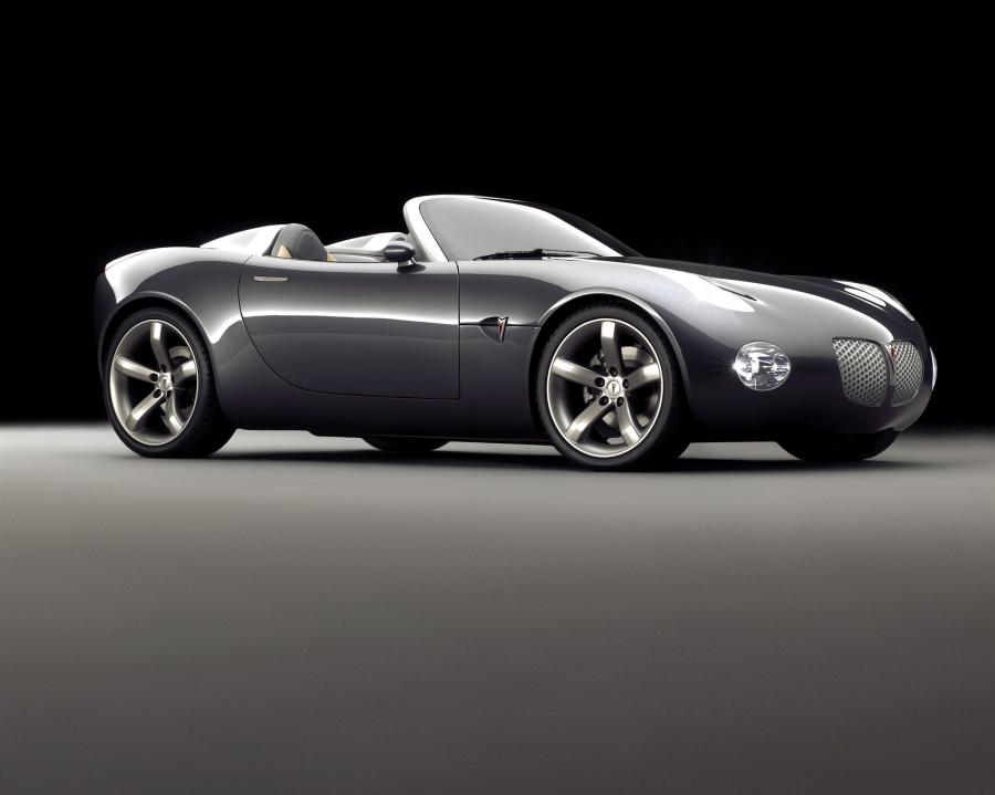  Pontiac Solstice Roadster Concept 2002 года  (фото 10 из 34)